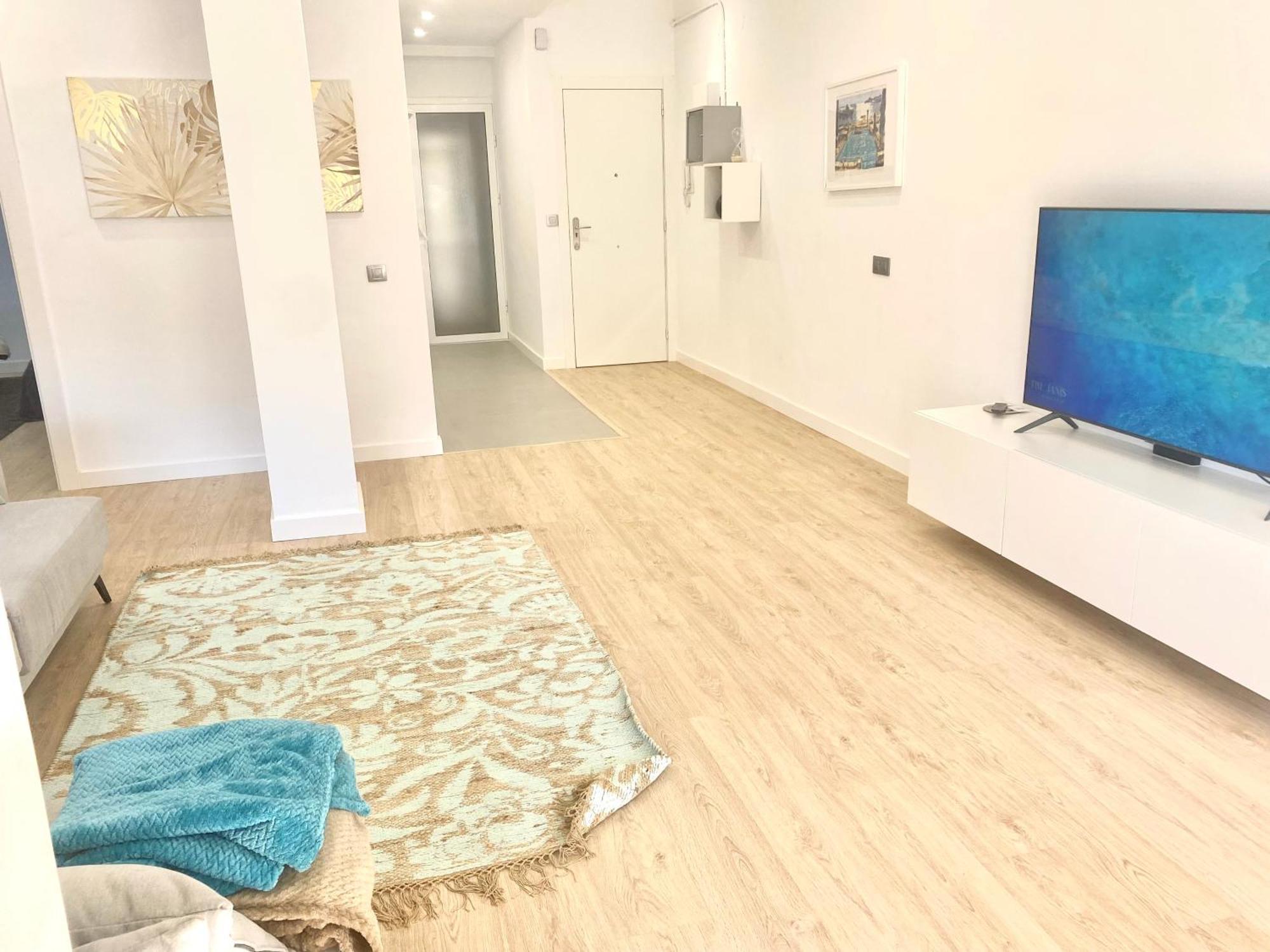 Barcelona Chic Apartments- Free Parking - 10 Min From Bcn City Centre By Metro Экстерьер фото